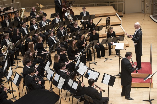 Wind Ensembles Wind Ensembles